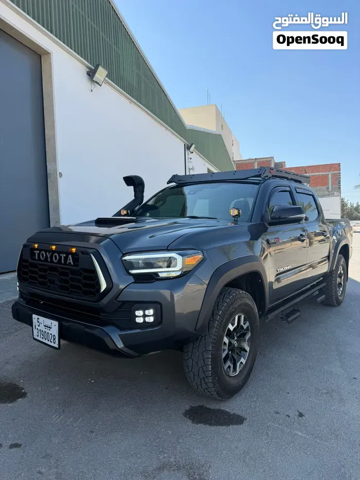 Toyota Tacoma 2013 photo 2