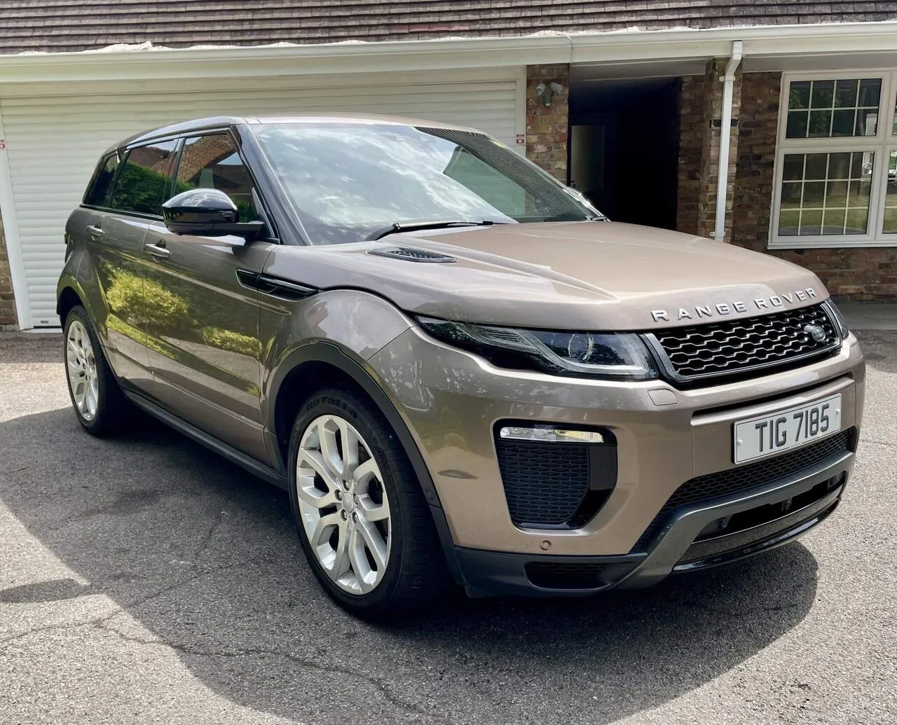Land Rover Range Rover Evoque 2017 photo 2
