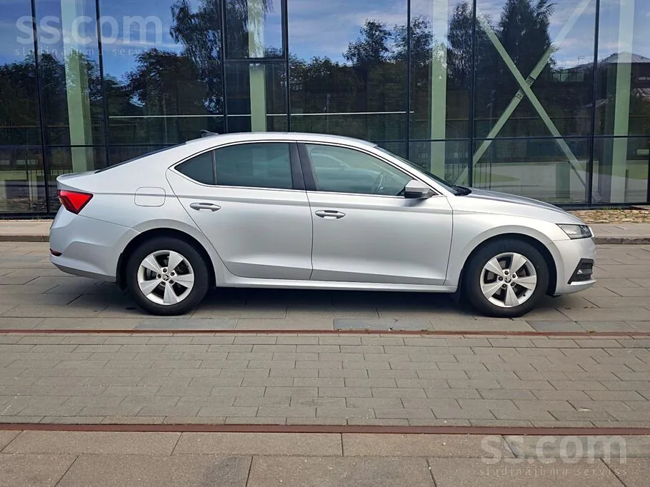 Skoda Octavia 2022 photo 3
