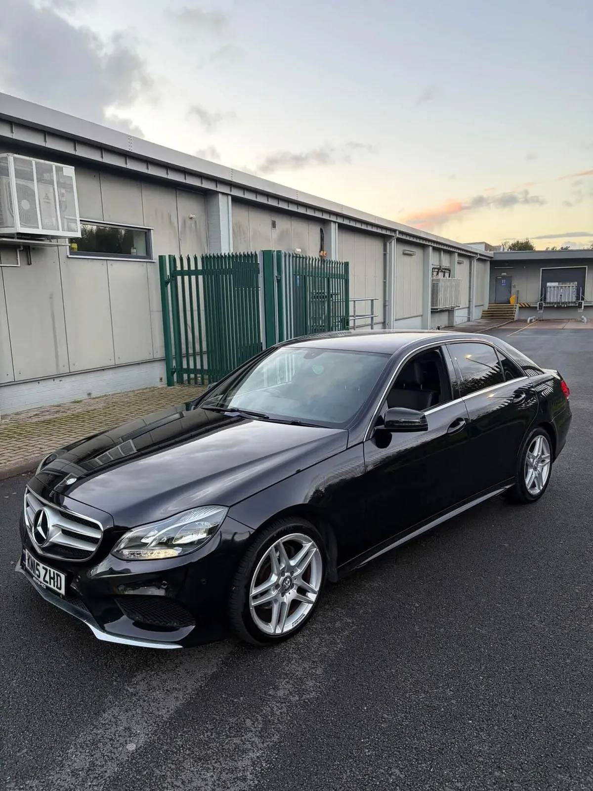 Mercedes-Benz E-Class 2015 photo 3