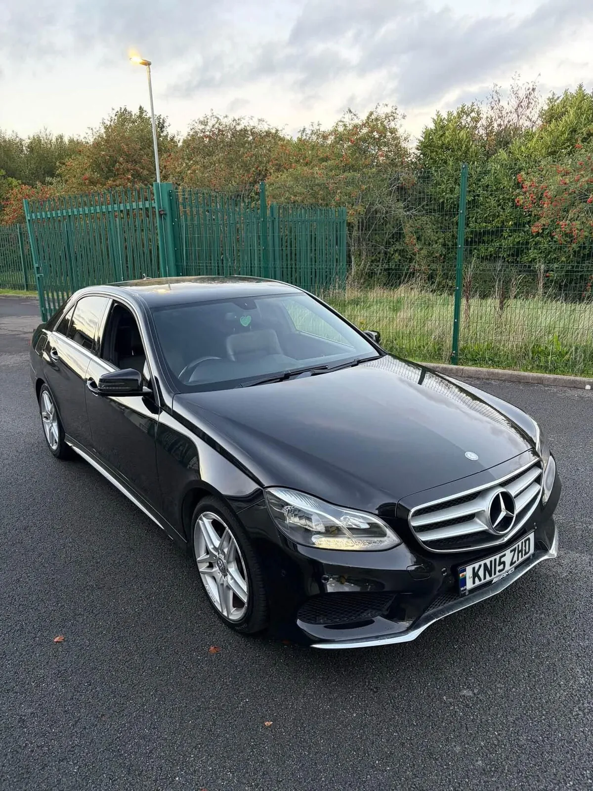 Mercedes-Benz E-Class 2015 photo 2