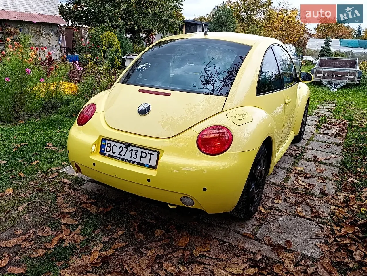 Volkswagen Beetle 2000 photo 4