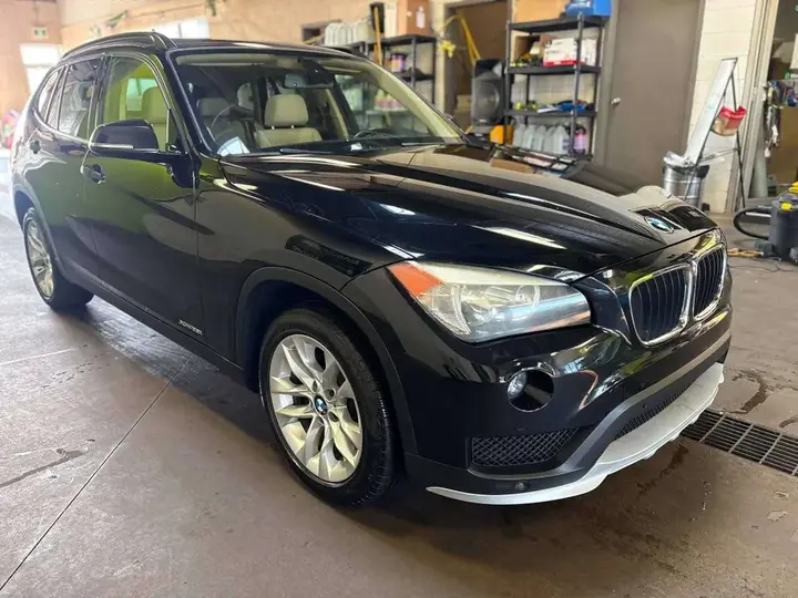 BMW X1 2015 photo 3