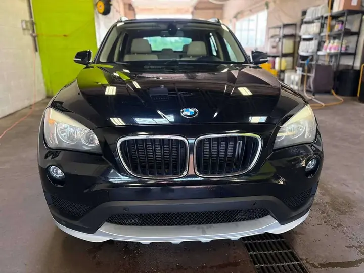 BMW X1 2015 photo 2
