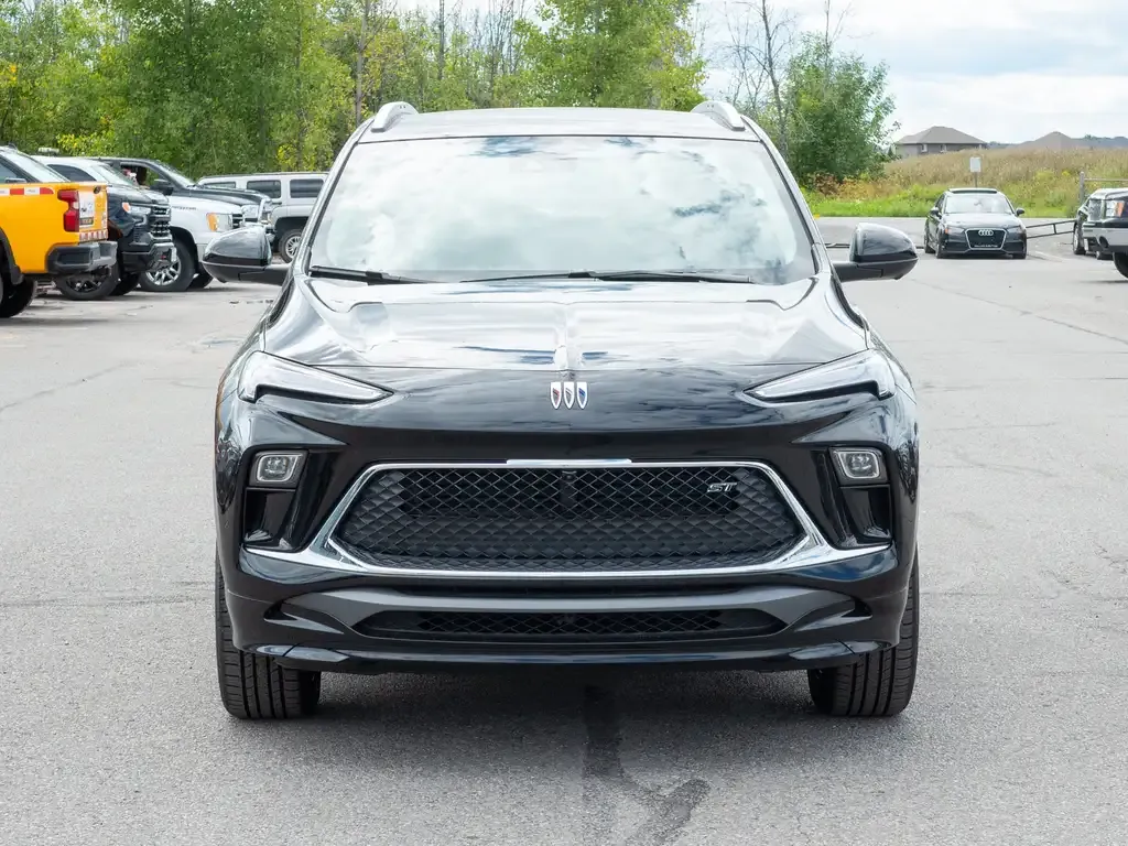 Buick Encore 2026 photo 3