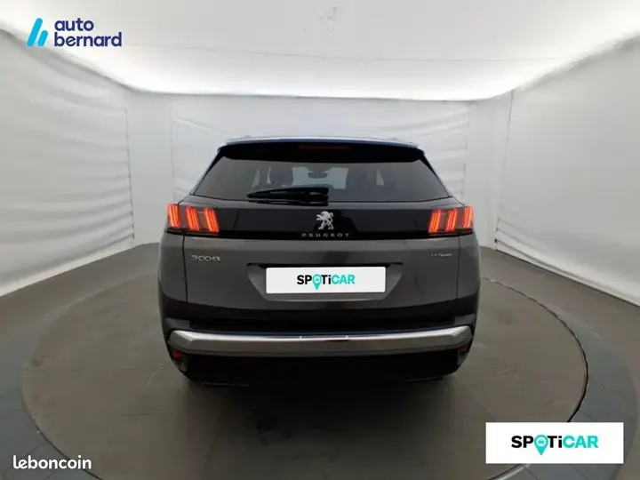 Peugeot 3008 2022 photo 5