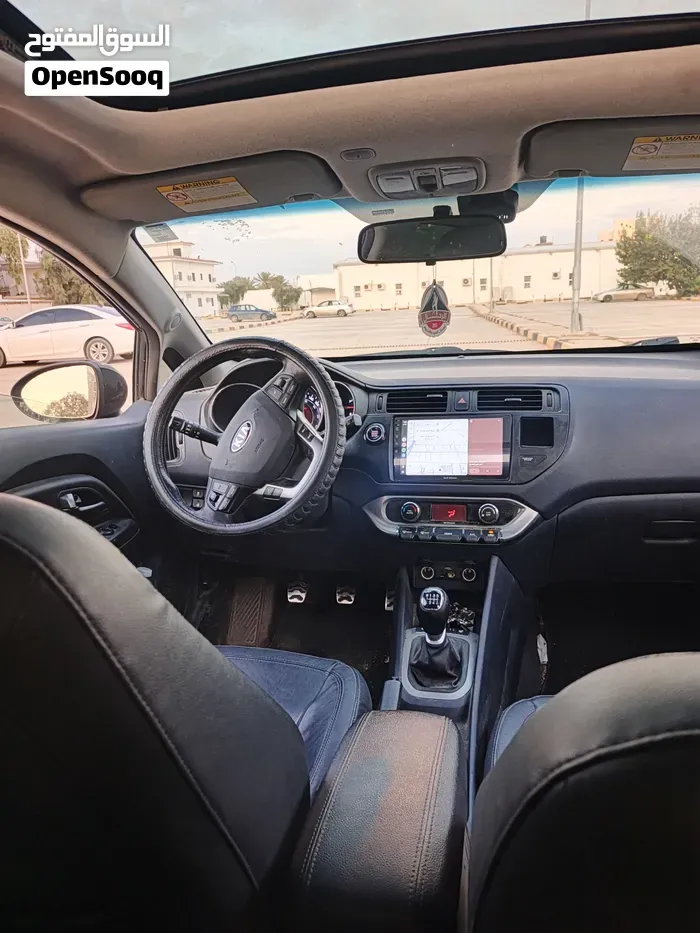 Kia Rio 2014 photo 2