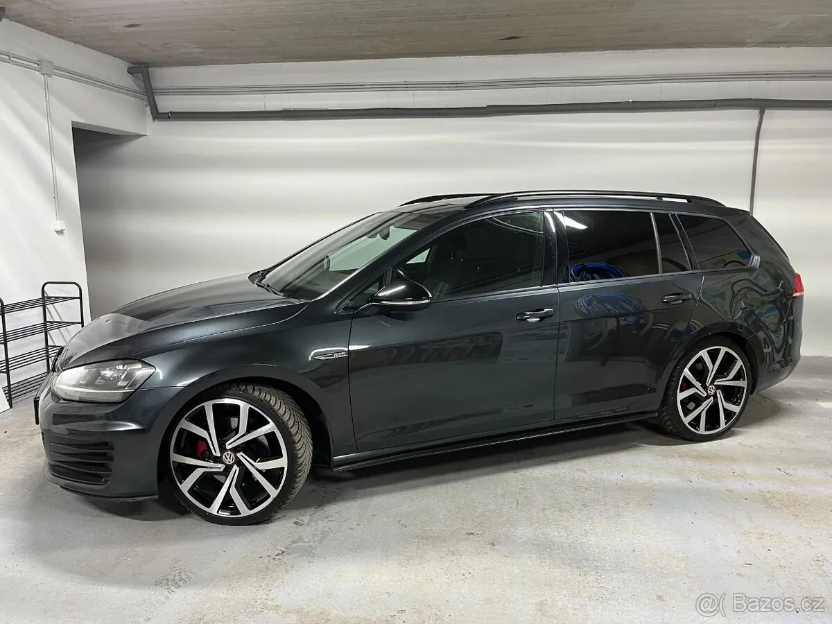 Volkswagen Golf 2015 photo 2
