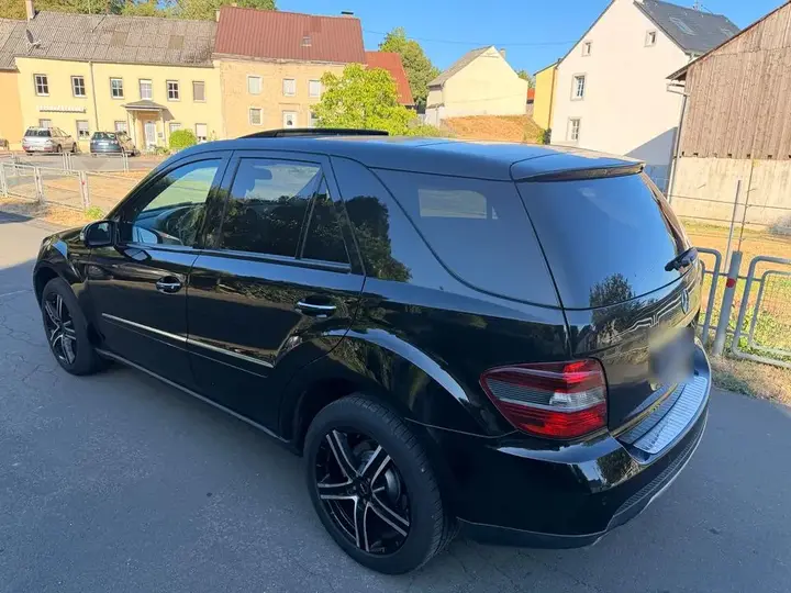 Mercedes-Benz Ml320