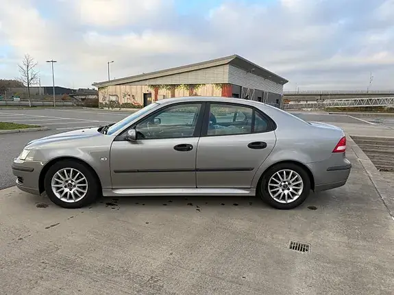 Saab 9-3 2004 photo 4