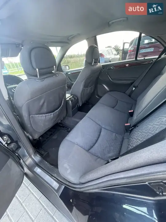 Mercedes-Benz C-Class 2000 photo 5