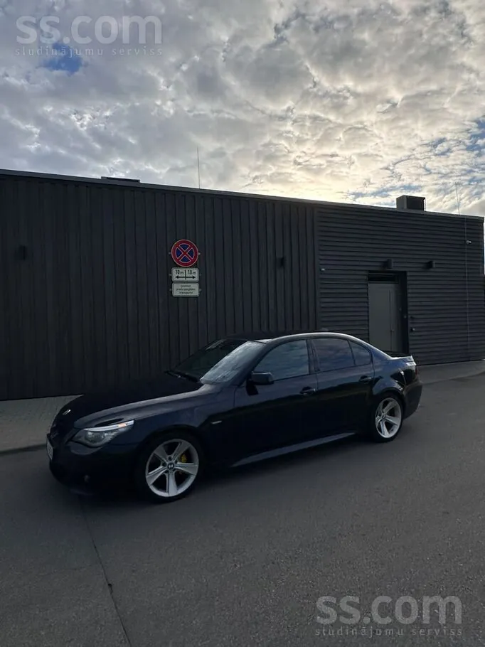 BMW 530 2007 photo 3