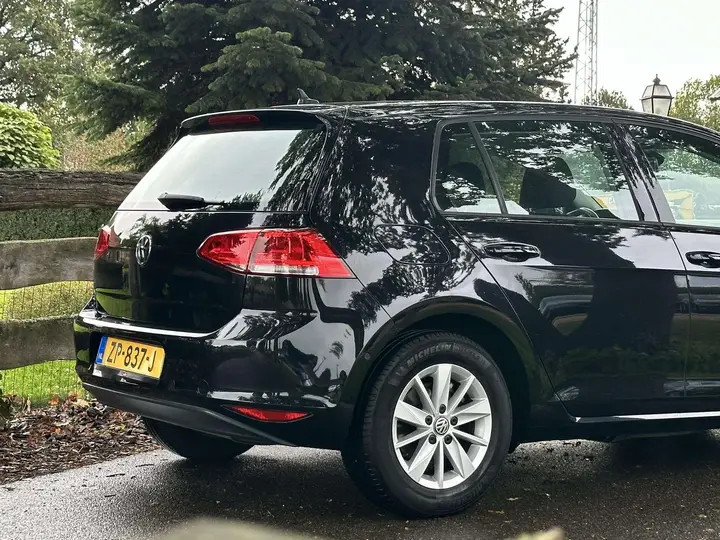 Volkswagen Golf 2015 photo 3