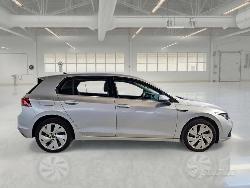 Volkswagen Golf Viii 2022 photo 3