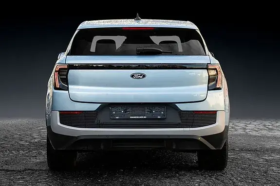 Ford Explorer 2025 photo 5