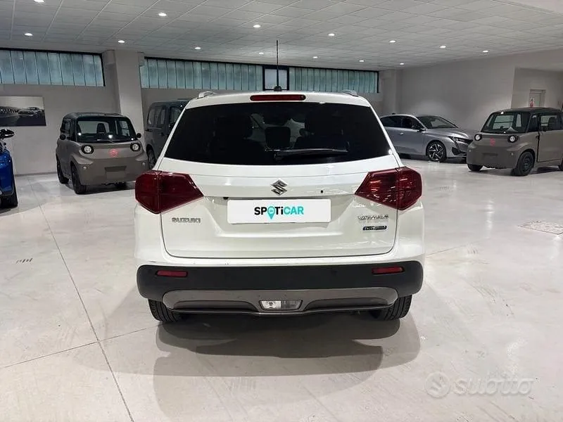 Suzuki Vitara 2022 photo 4
