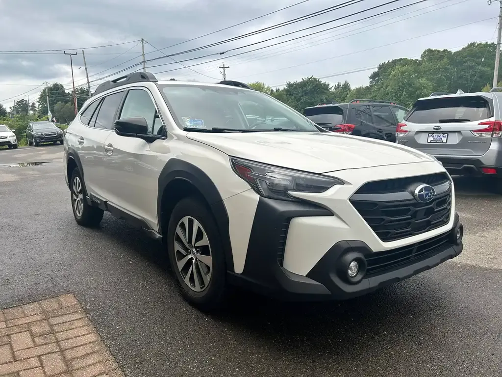 Subaru Outback 2023 photo 3
