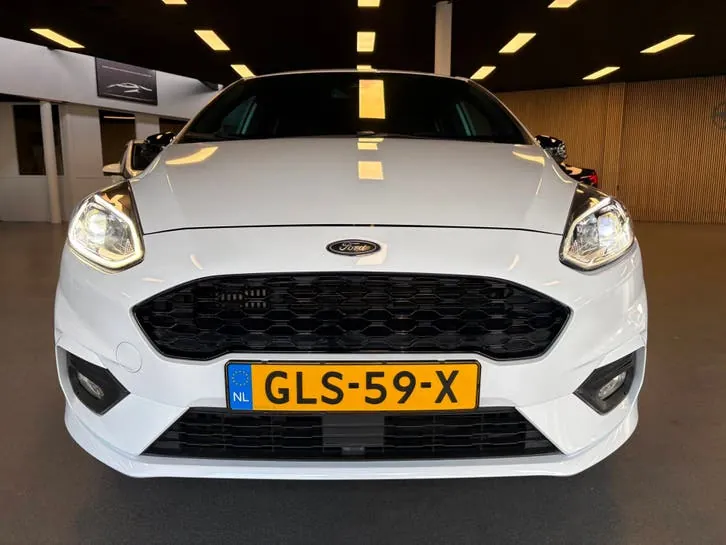 Ford Fiesta 2020 photo 2