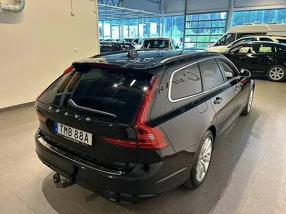 Volvo V90 2022 photo 4