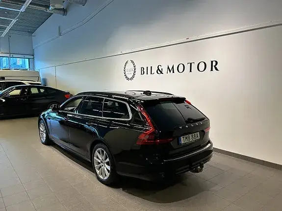 Volvo V90 2022 photo 3