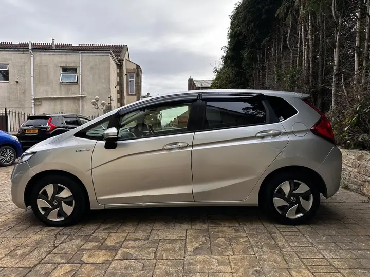 Honda Fit 2015 photo 5