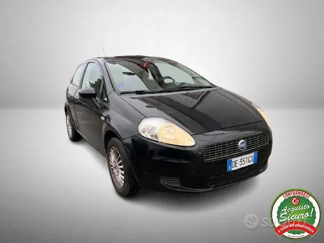 Fiat Grande Punto 2006 photo 2