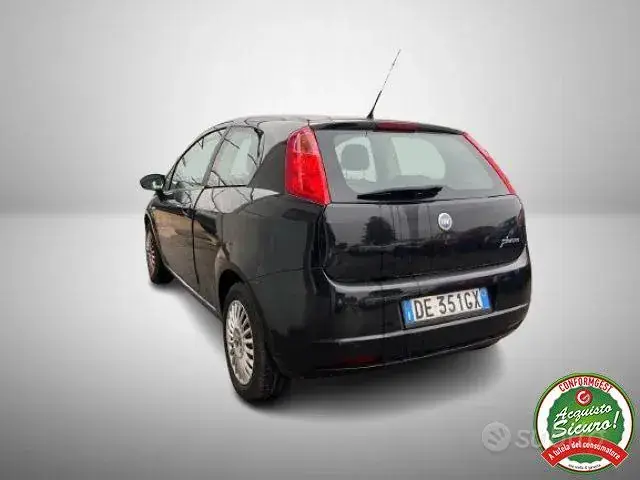 Fiat Grande Punto 2006 photo 5