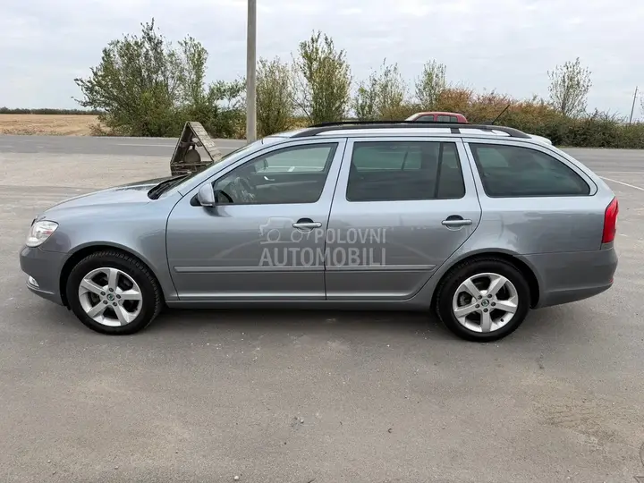 Skoda Octavia 2012 photo 3