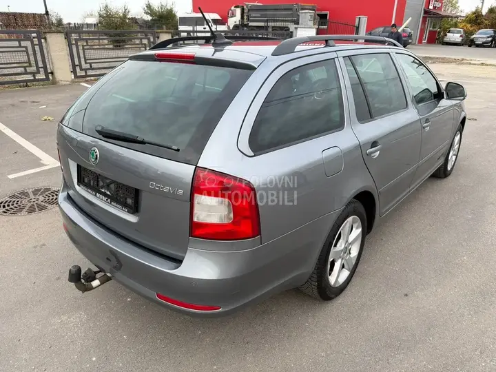 Skoda Octavia 2012 photo 5