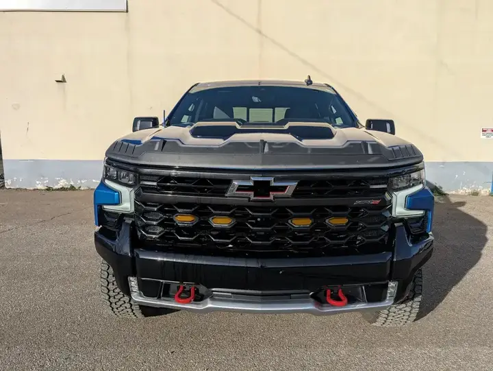 Chevrolet Silverado 1500 2022 photo 2