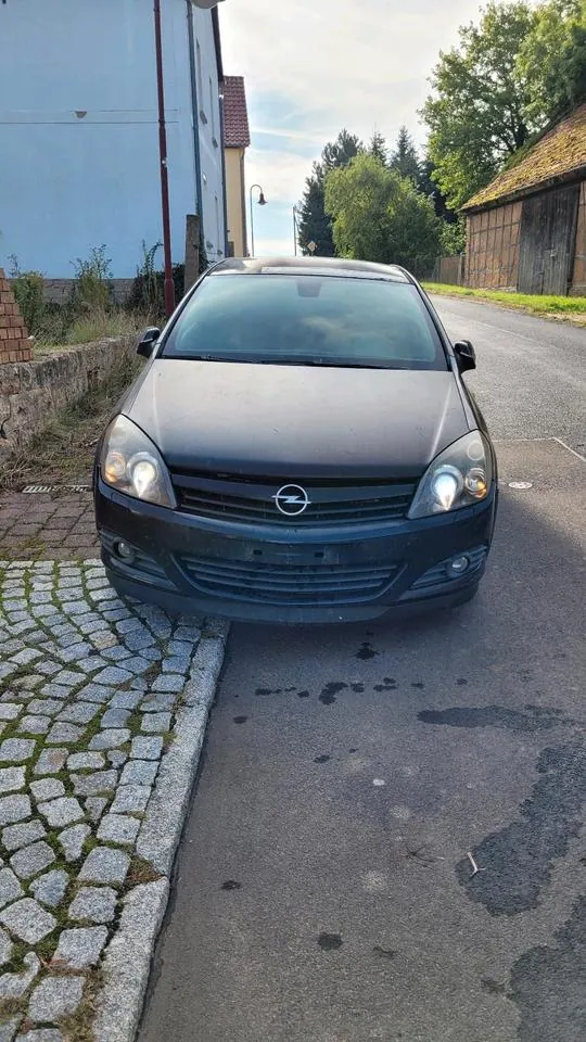 Opel Astra H Gtc