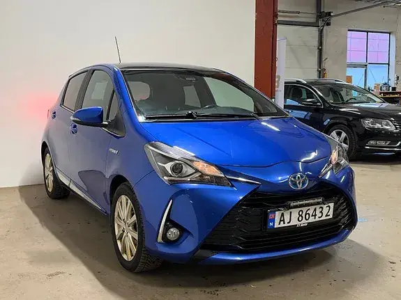 Toyota Yaris 2017 photo 4