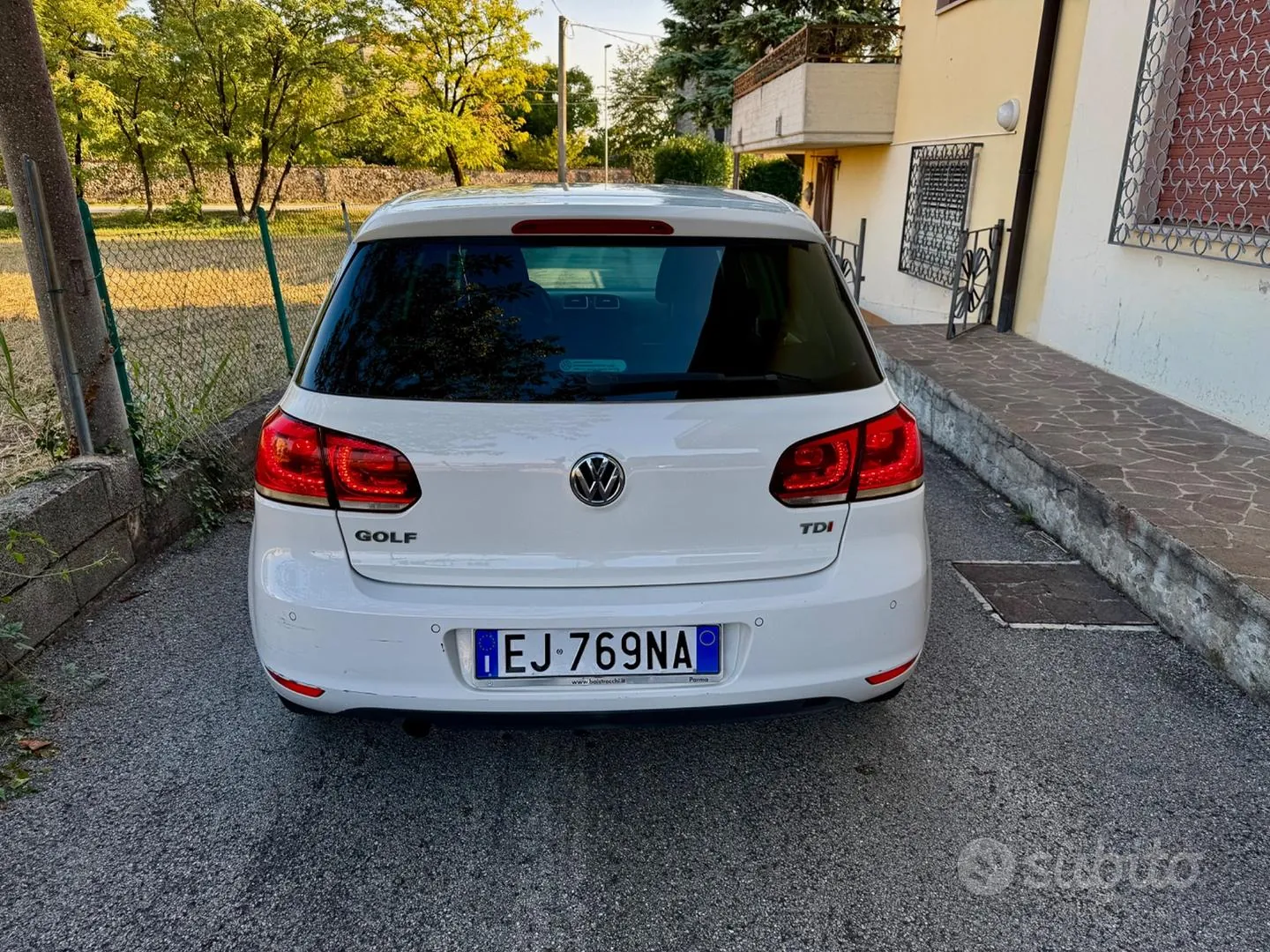 Volkswagen Golf 2011 photo 5