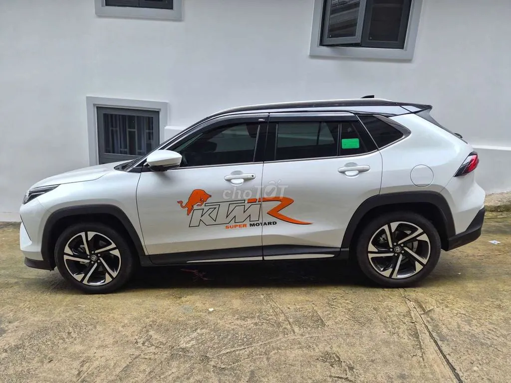 Toyota Yaris Cross 2024 photo 3