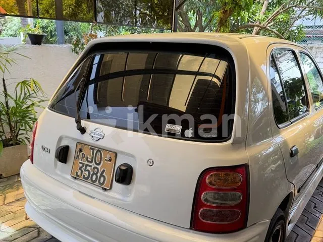 Nissan March 2001 photo 5