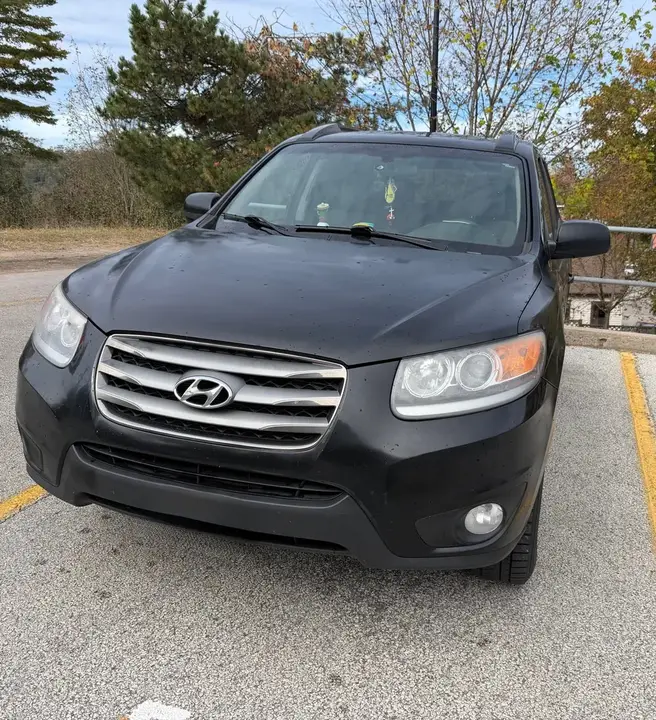 Hyundai Santa Fe 2012 photo 2
