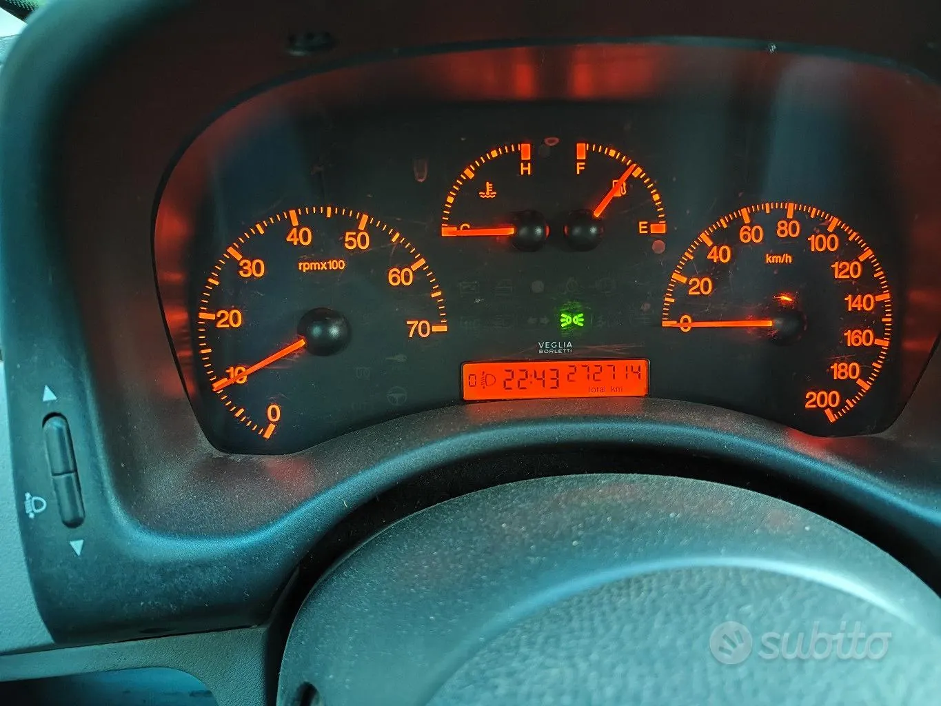 Fiat Punto 2003 photo 2