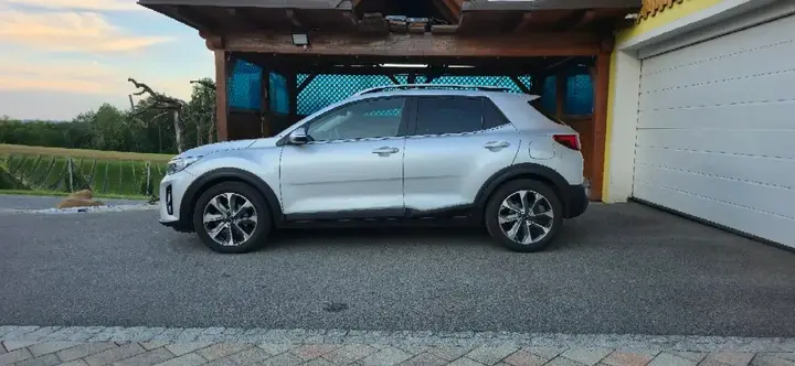 Kia Stonic 2018 photo 3