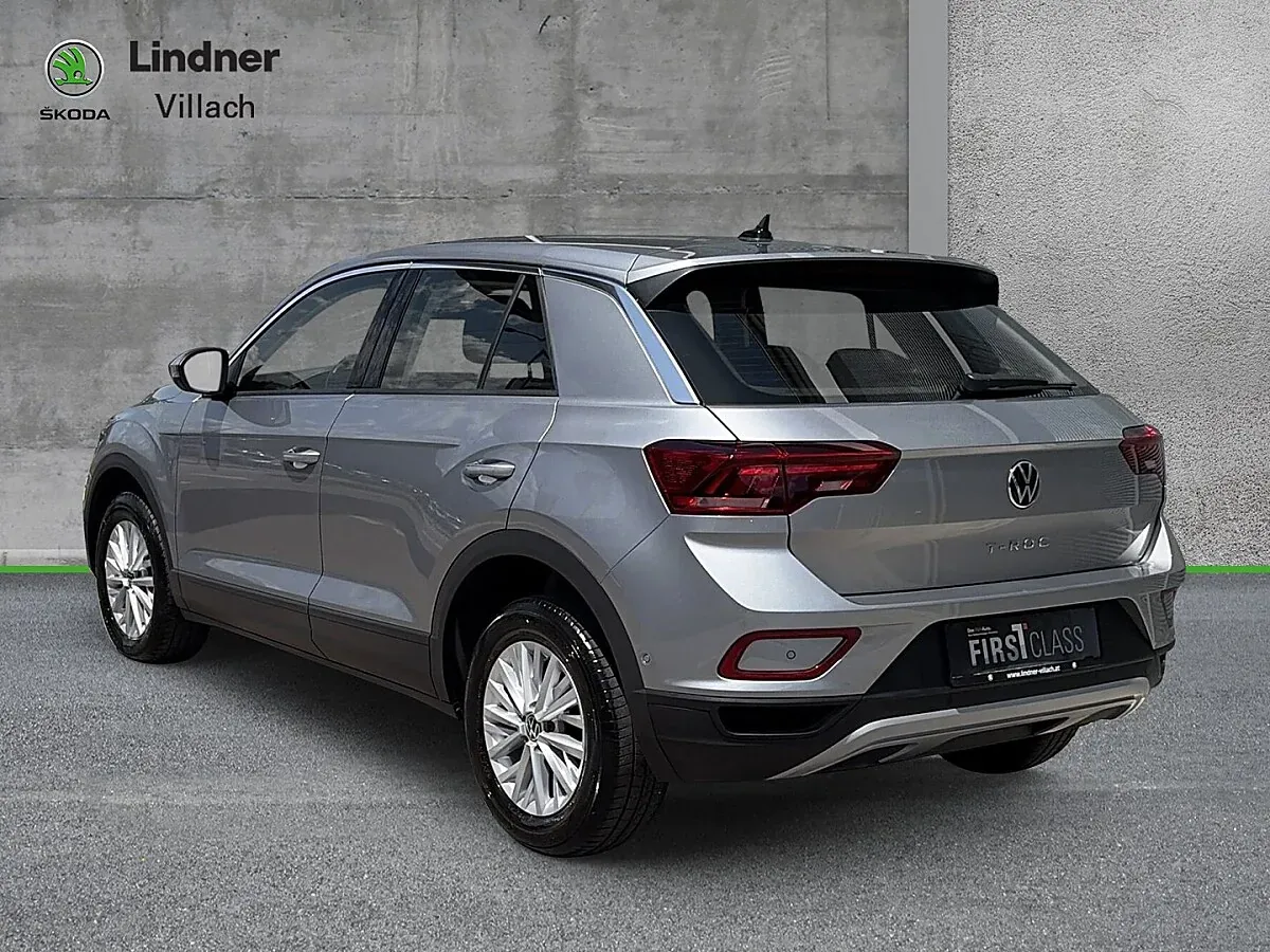 Volkswagen T-Roc 2024 photo 3