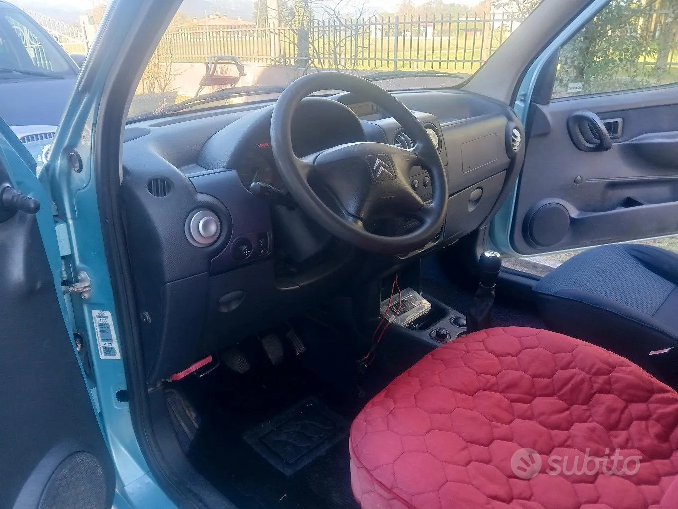 Citroen Berlingo 2004 photo 2