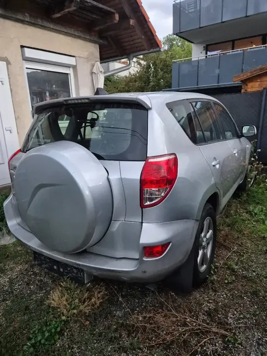 Toyota Rav4 2007 photo 3