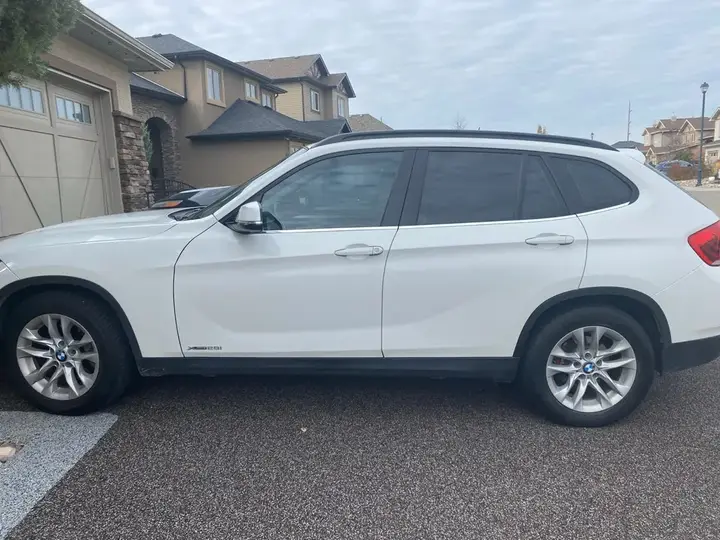 BMW X1 2015 photo 2