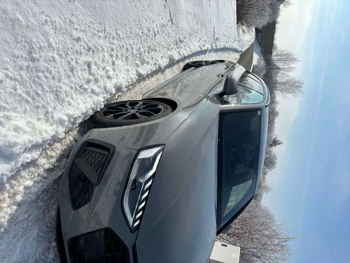 Audi A4 2021 photo 2