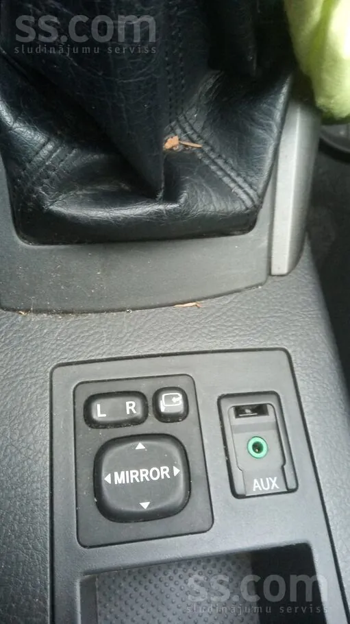 Toyota Rav4 2011 photo 5