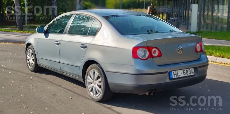 Volkswagen Passat 2010 photo 4
