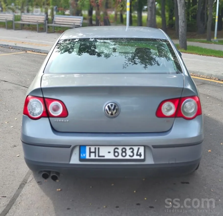 Volkswagen Passat 2010 photo 5
