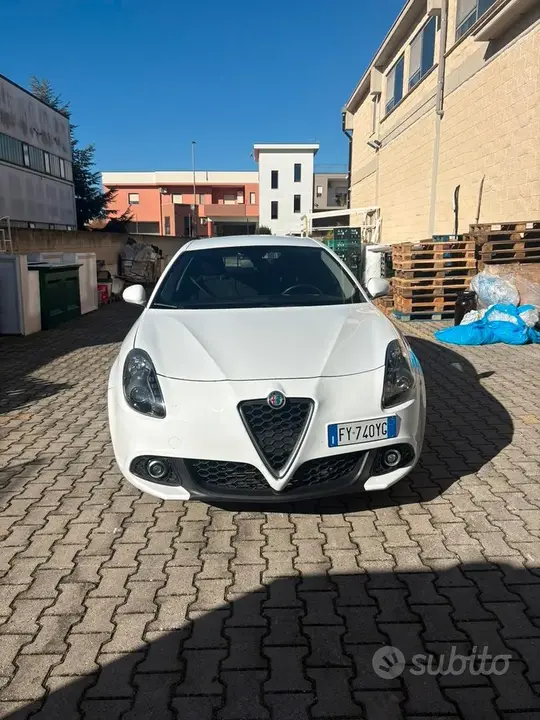 Alfa Romeo Giulietta 2019 photo 3