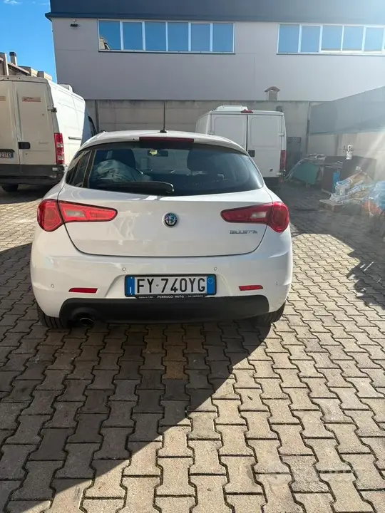 Alfa Romeo Giulietta 2019 photo 4
