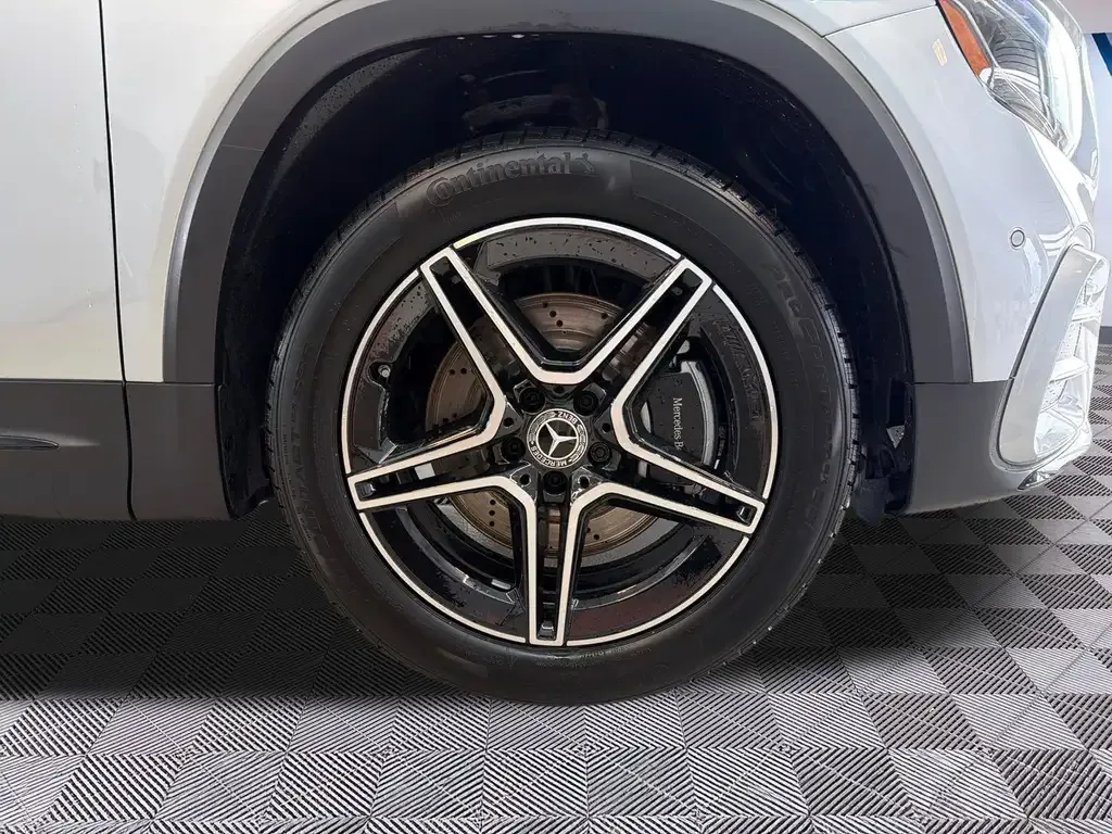 Mercedes-Benz Glb 2026 photo 2