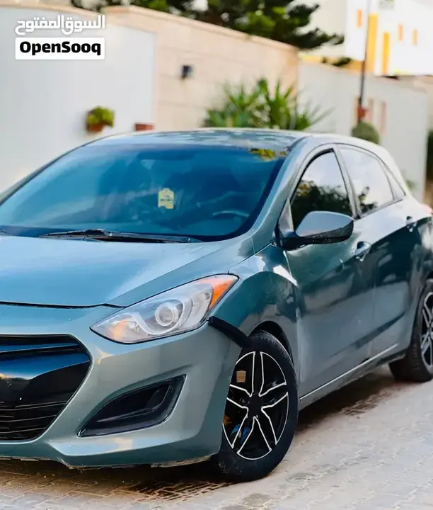 Hyundai Elantra 2014 photo 3